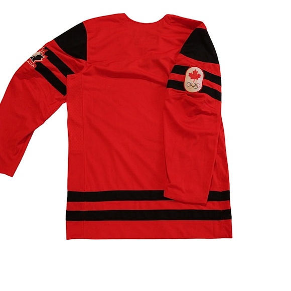 Team Canada Nike International Hockey IIHF 2022 Olympics Men's Jersey Red - Picture 2 of 4